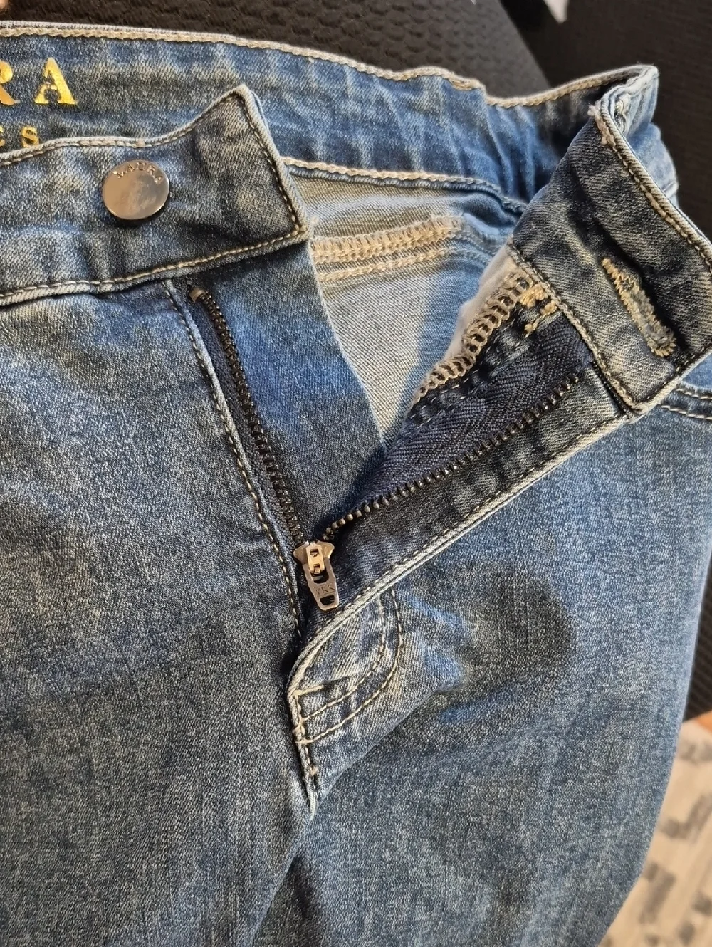 Denim cropped Embroidered jeans - 6P - Picture 6 of 7